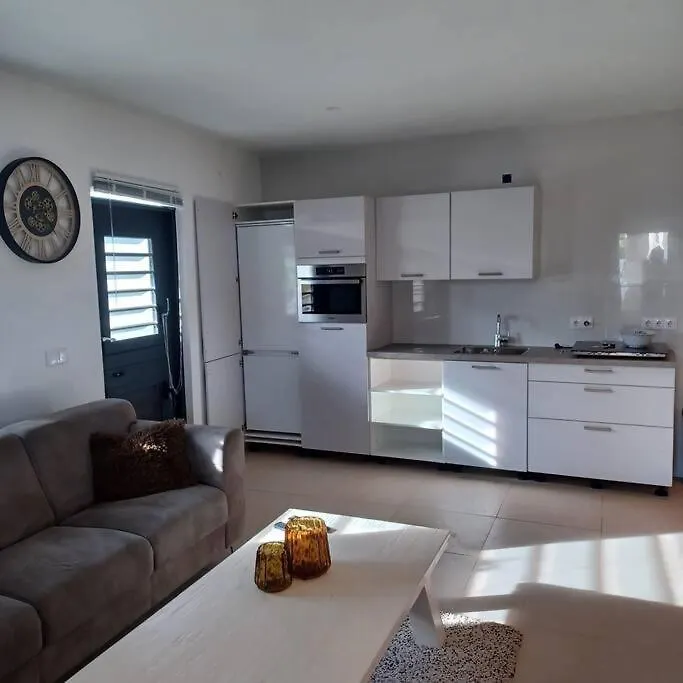Pelikaan Apartment - Regal Rentals Curacao Grote Berg Curaçao